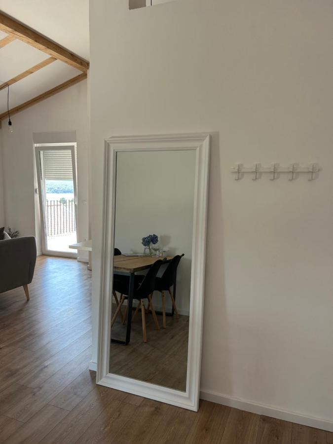 Twenty-Punat Apartments Екстер'єр фото