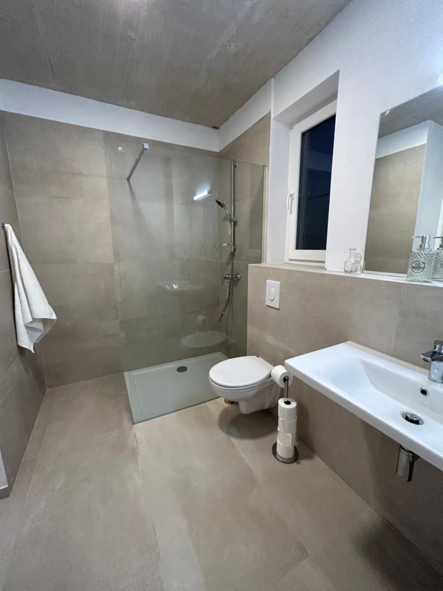 Twenty-Punat Apartments Екстер'єр фото